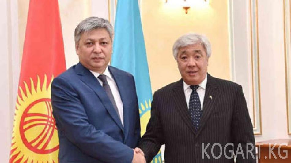 Кыргыз жарандары Казакстанда 30 күнгө чейин каттоосуз жүрмөй болду