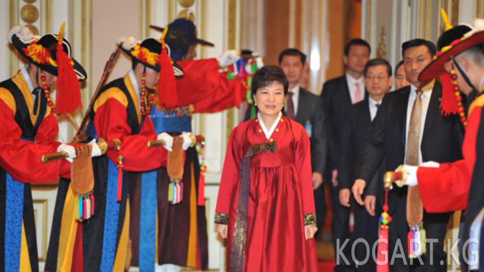 Түштүк Корея парламенти президентке импичмент жарыялады