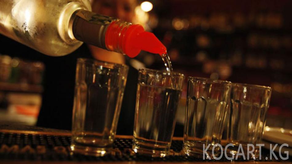 Коомдук жайда ичимдик ичкендерге жана сөгүнгөндөргө жаза күчөтүлдү