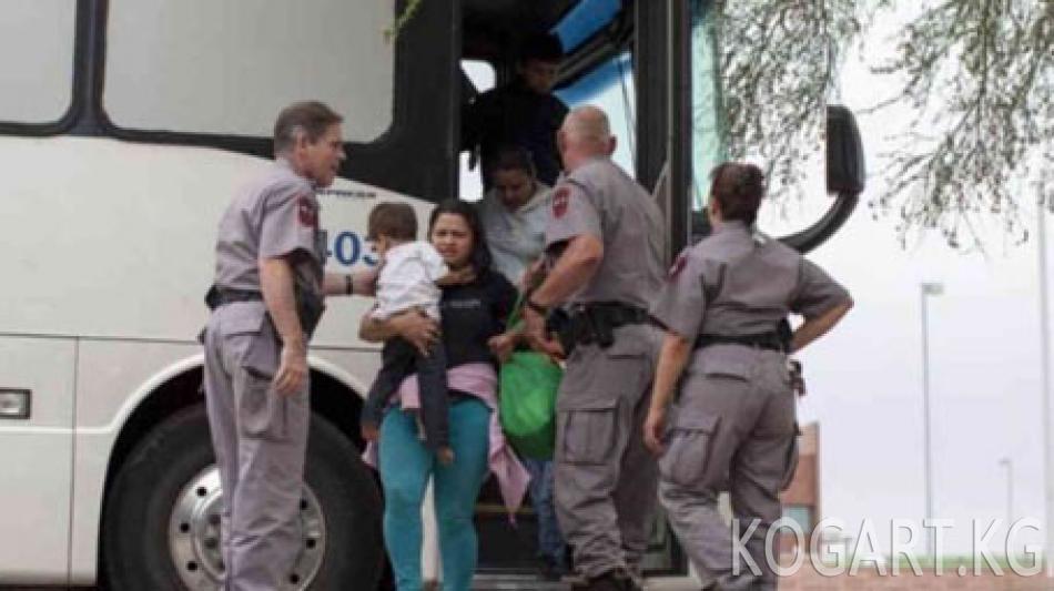 АКШда Трамптын жарлыгына моюн сунбаган шаарлар көбөйүүдө