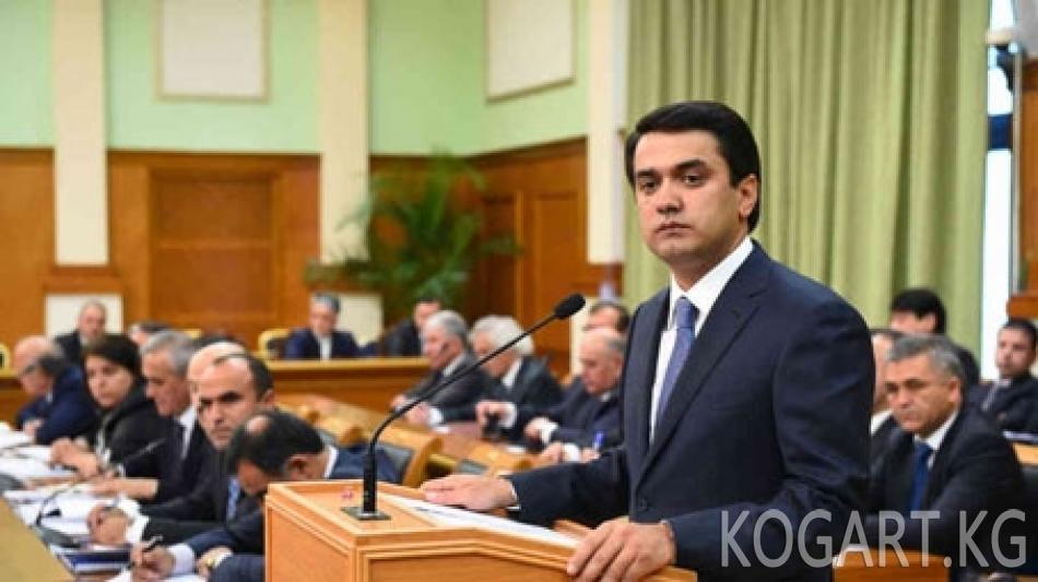 Рустами Эмомали депутат болуп шайланды