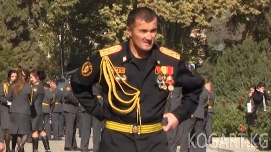 Бозгундагы тажик полковнигинин иниси Орусиядан мекенине...
