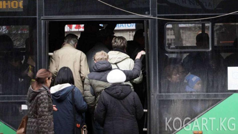 Өкмөт башчы жүргүнчү ташуудагы коррупцияны тыюуну талап кылды