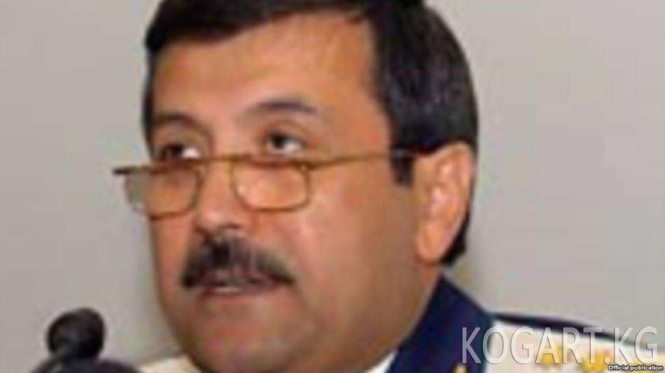 Өзбекстандын мурдагы баш прокурору уулуна каршы көрсөтмө бере баштады